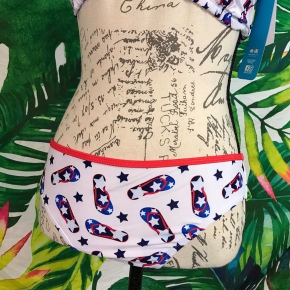 Nwt $50 UNDERCURRENT Juniors Medium Red White Blue Graphic Strappy Bikini Set - Picture 6 of 8